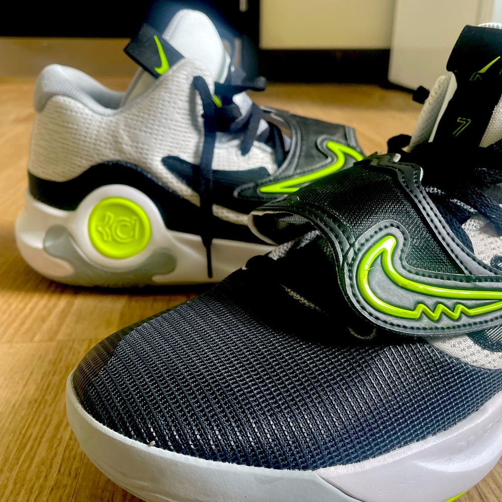 Nike KD Trey 5